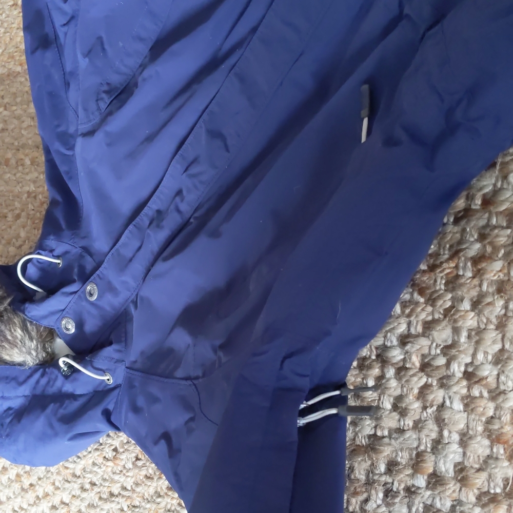 EMS women's ski jacket | size small | eastern mountain sports winter jacket - Picture 3 of 4